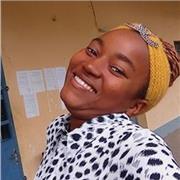 Französisch-Tutorin, die Kinder aller Altersstufen unterrichtet